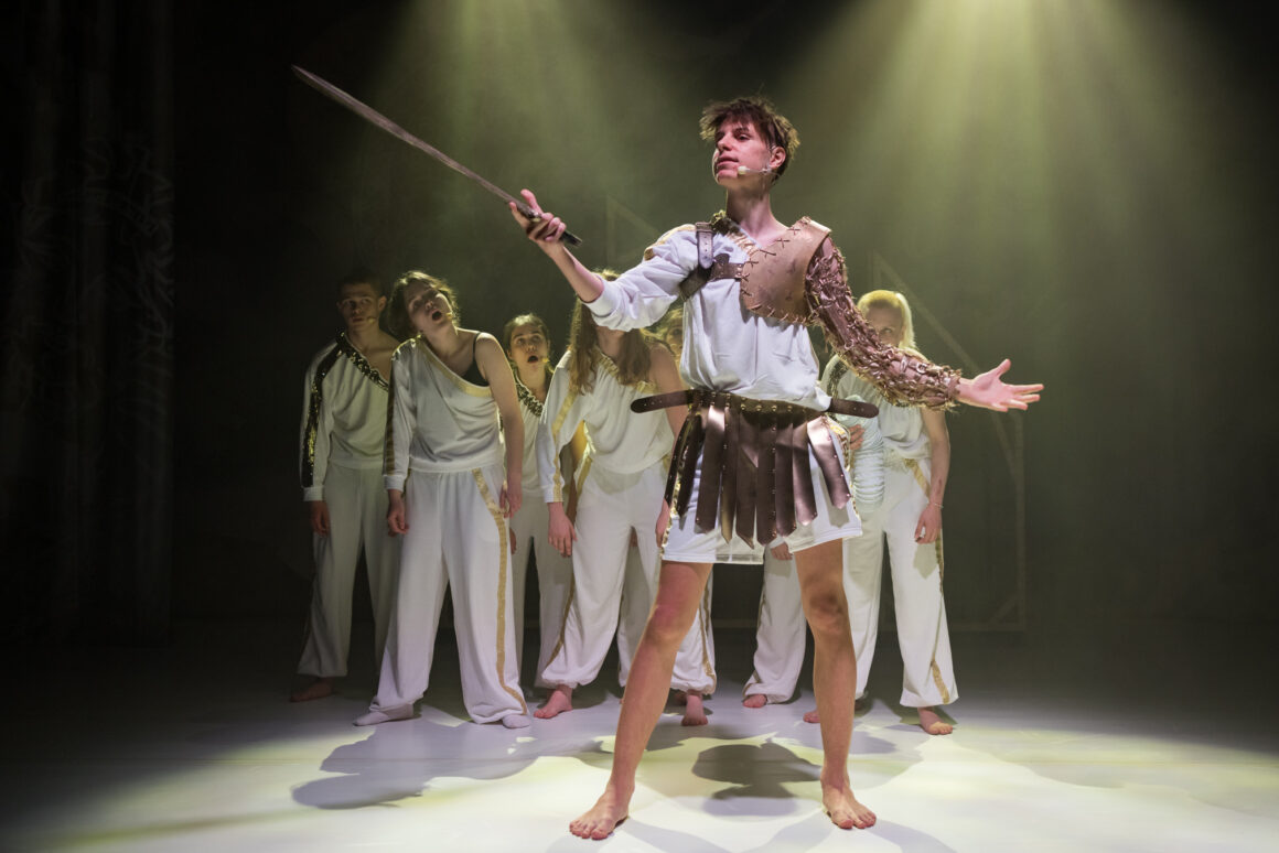 OMG! O mitach greckich