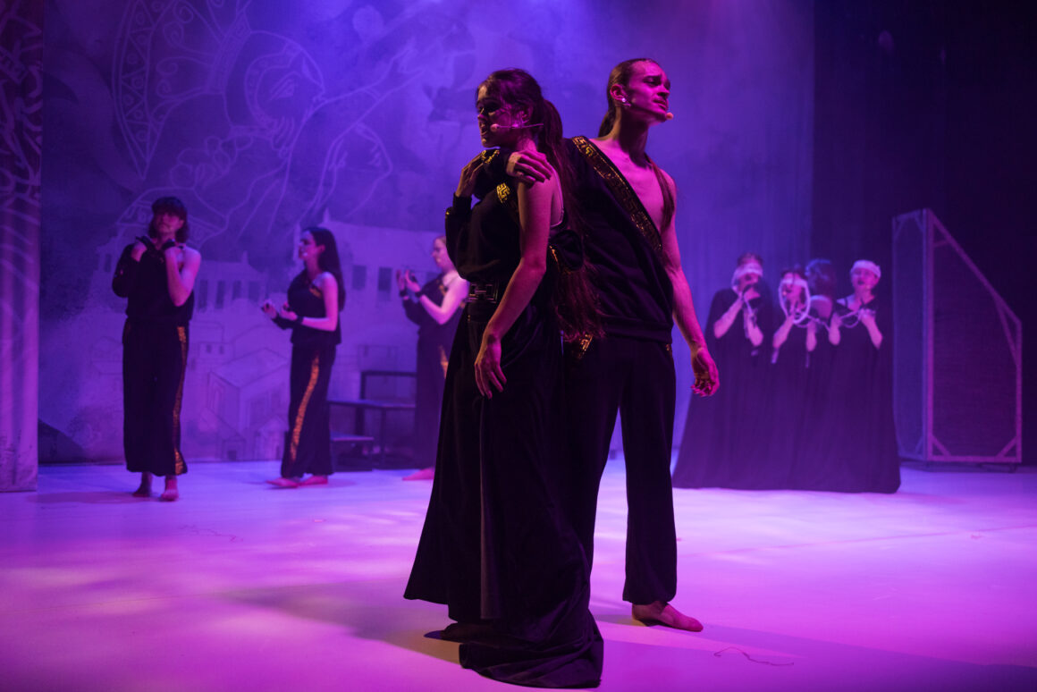 OMG! O mitach greckich