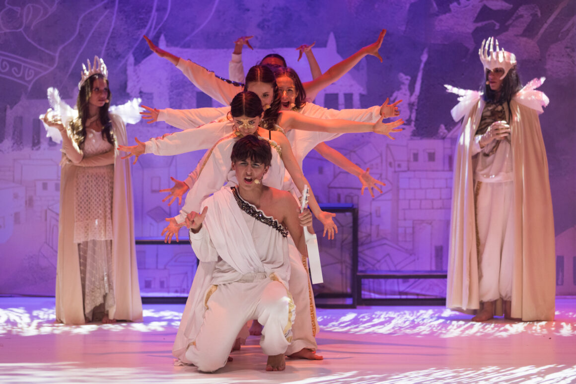 OMG! O mitach greckich