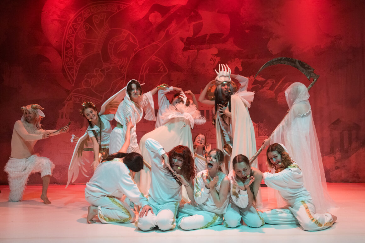 OMG! O mitach greckich